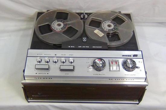 Magnétophone TK245 de Luxe GRUNDIG - Année 1967 à 1969
